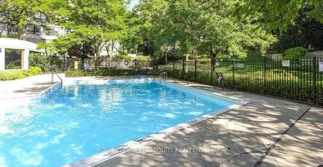 Additional property image - 8 Lisa St Unit 1702