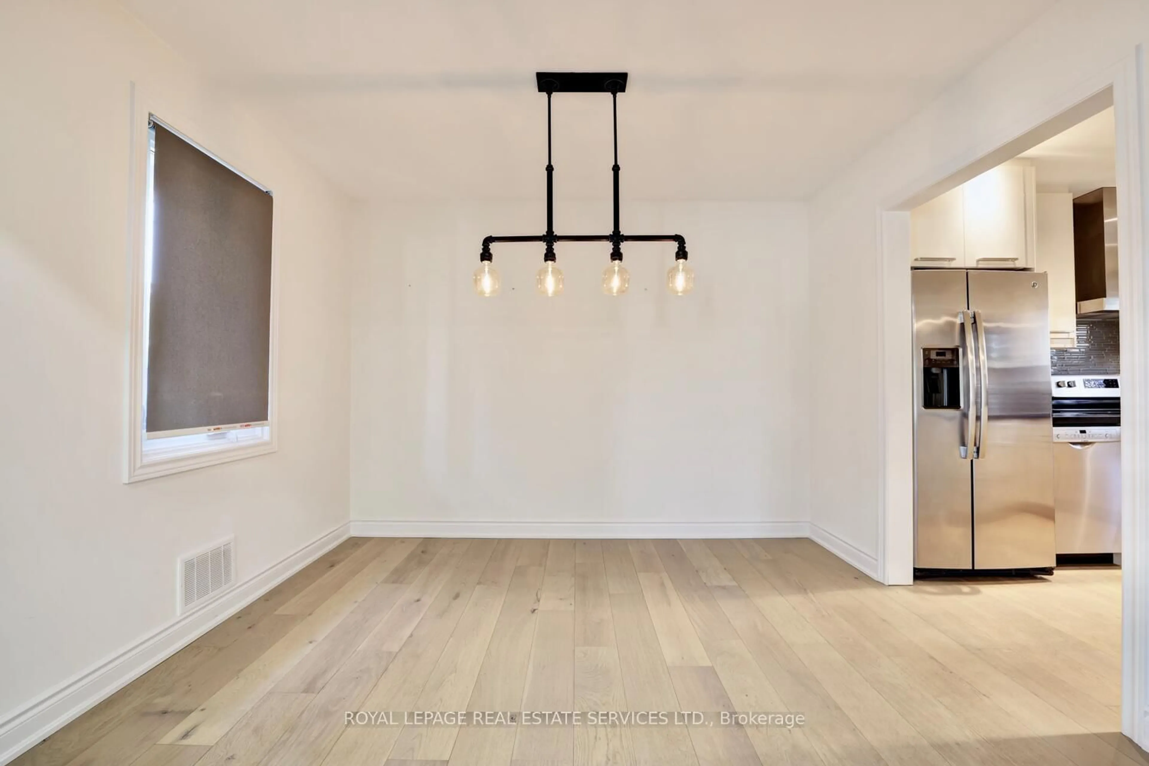 A pic of a room for 2 North Heights Rd, Toronto Ontario M9B 2T1