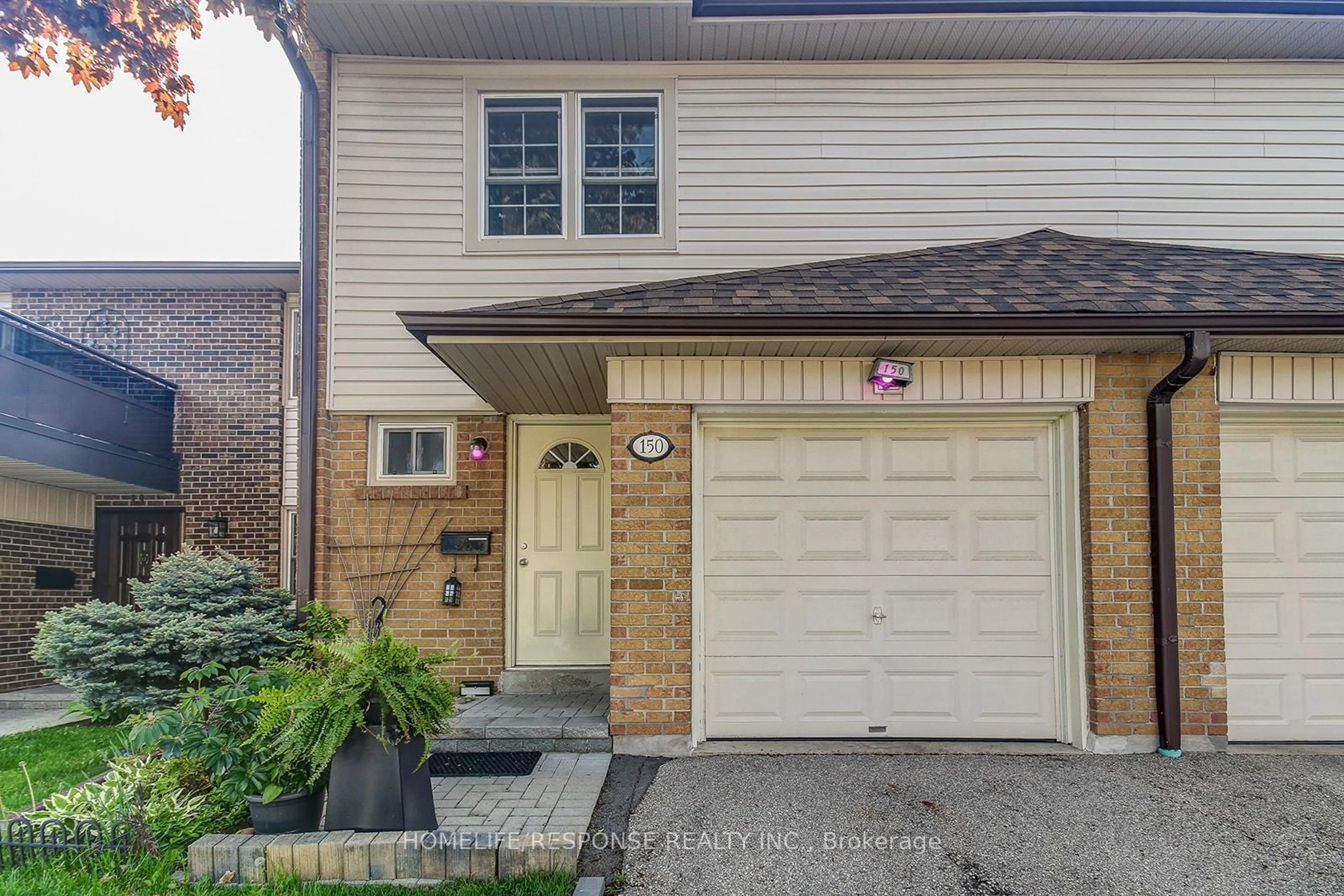 Unknown for 2120 RATHBURN Rd #150, Mississauga Ontario L4W 2S8