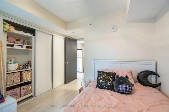 Additional property image - 1119 COOKE Blvd Unit B223