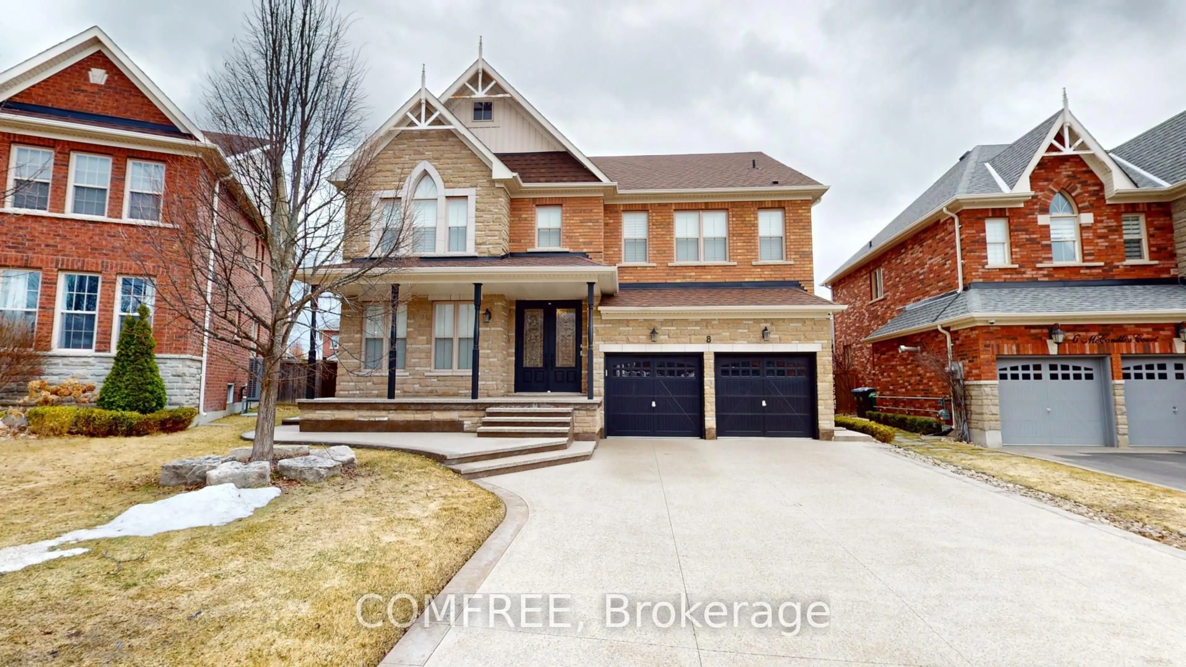 Home with brick exterior material, street for 8 Mccandless Crt, Caledon Ontario L7C 3R7