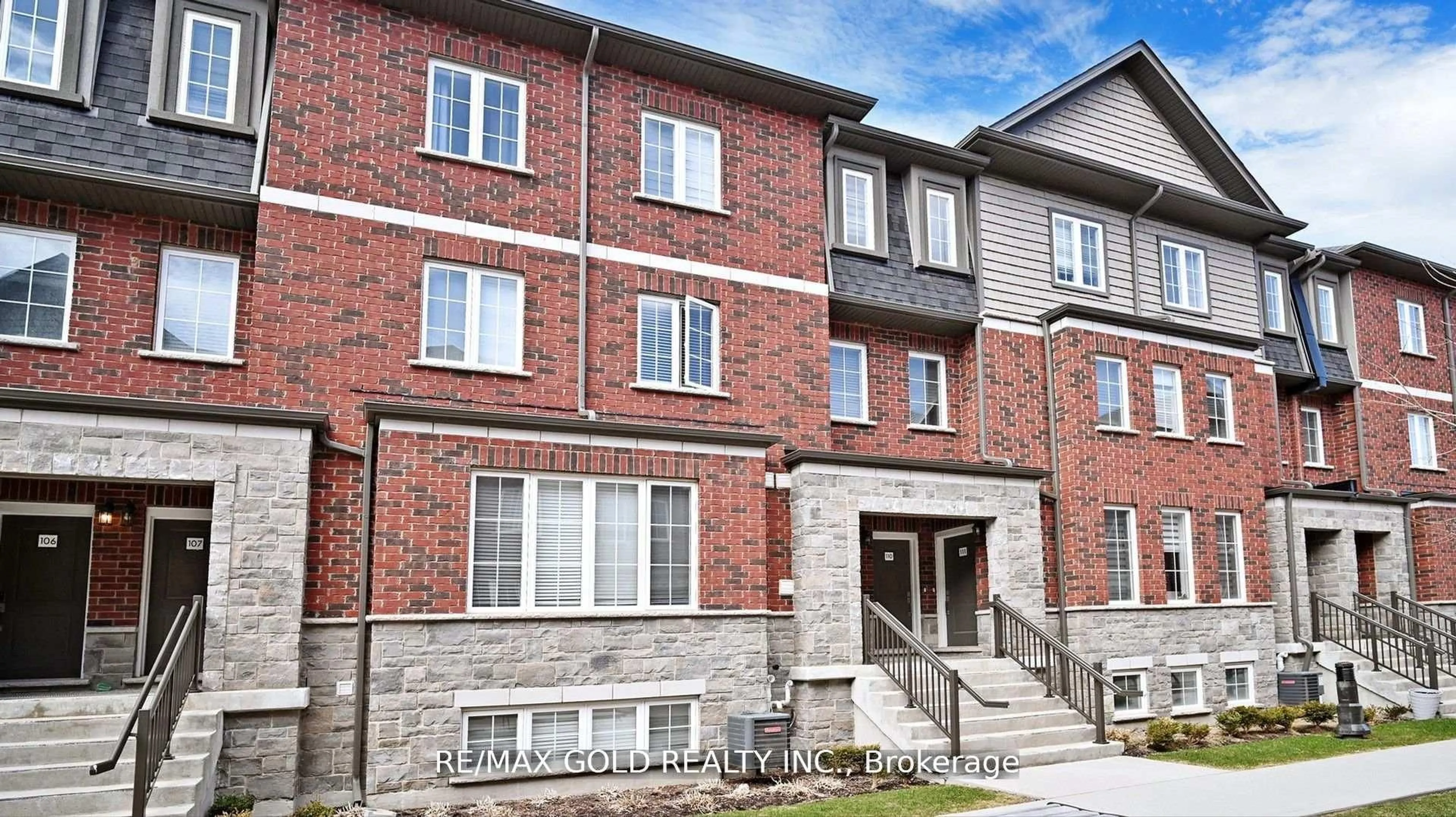 Home with brick exterior material, street for 445 Ontario St #109, Milton Ontario L9T 9K3