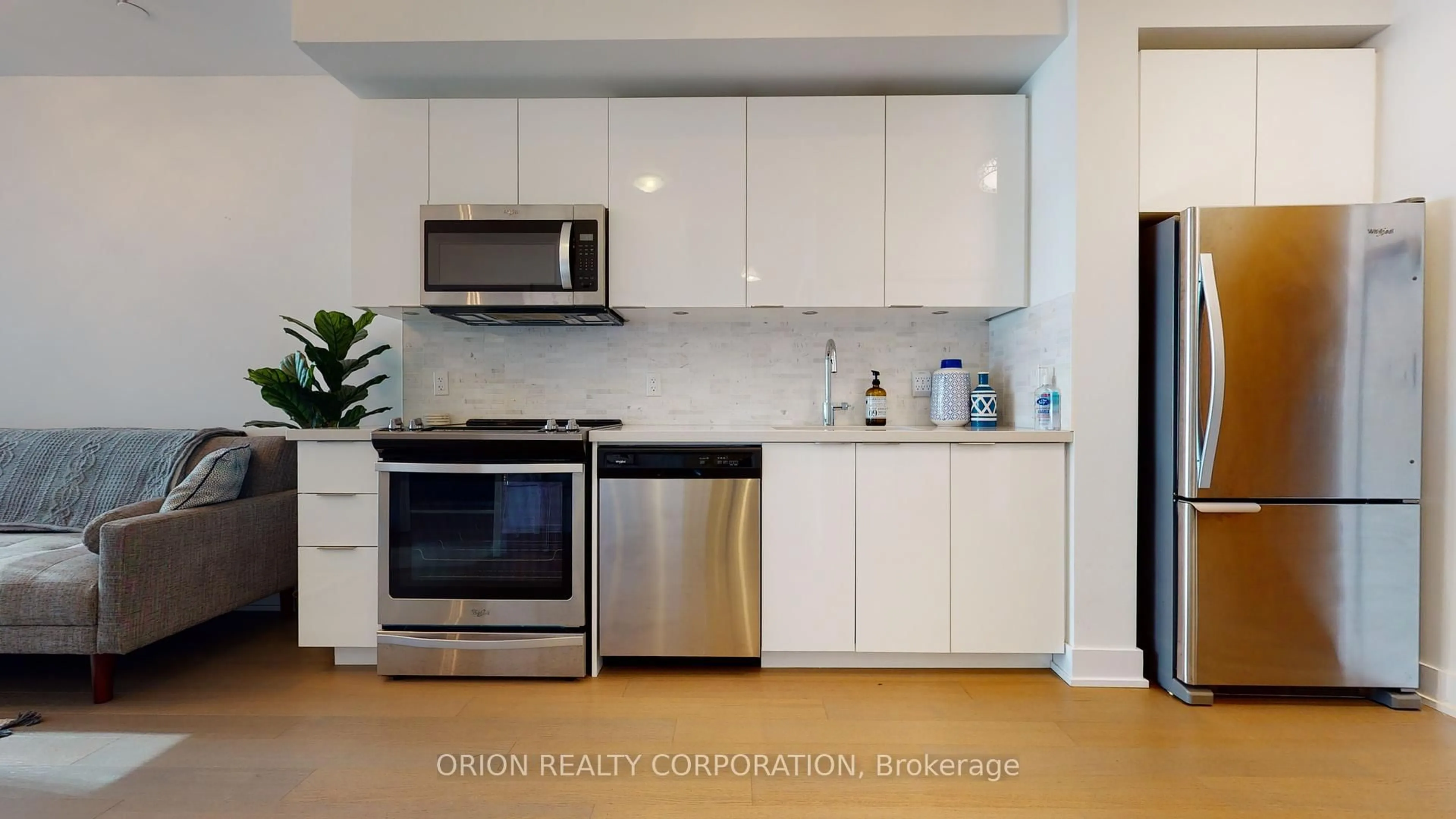 Standard kitchen, unknown for 30 Shore Breeze Dr #332, Toronto Ontario M8V 0J1