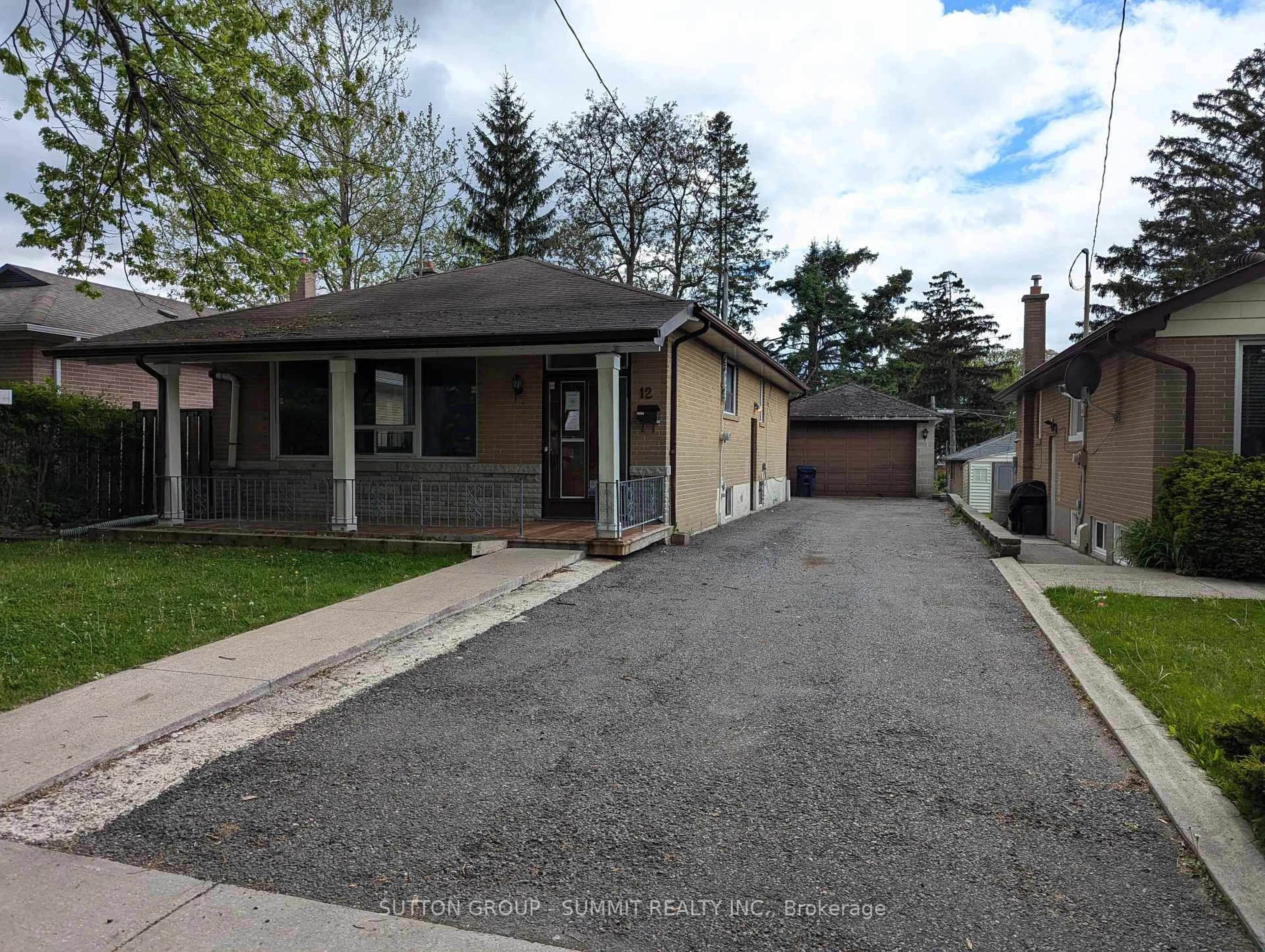 A pic from outside/outdoor area/front of a property/back of a property/a pic from drone, street for 12 Dashwood Cres, Toronto Ontario M9V 2N8