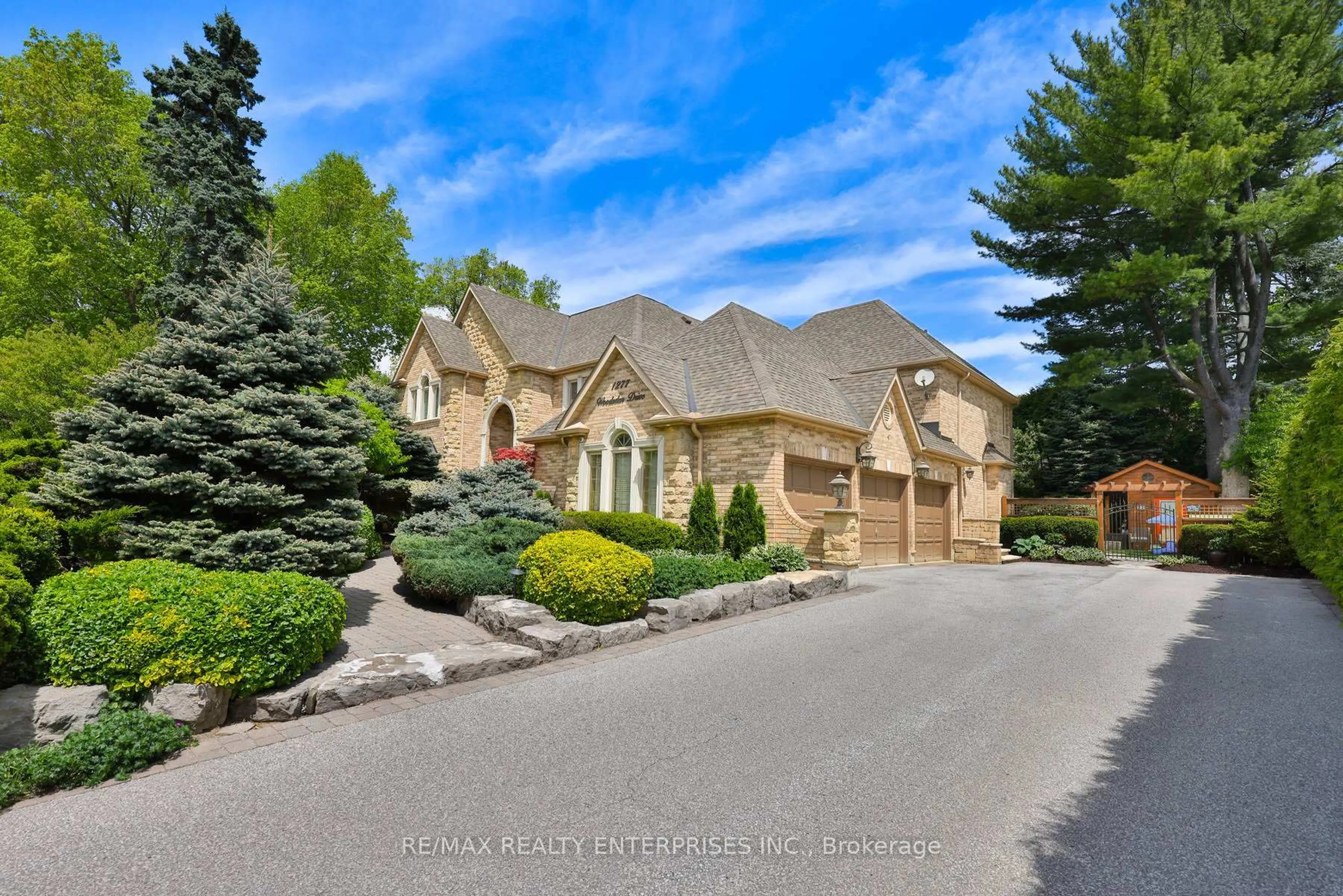 Unknown for 1277 Woodeden Dr, Mississauga Ontario L5H 2T7