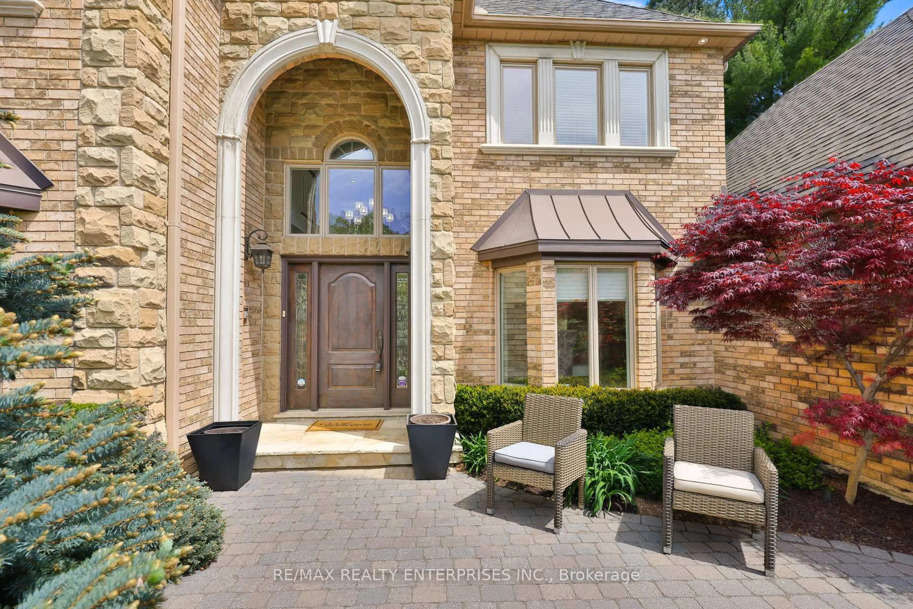 Home with brick exterior material, street for 1277 Woodeden Dr, Mississauga Ontario L5H 2T7