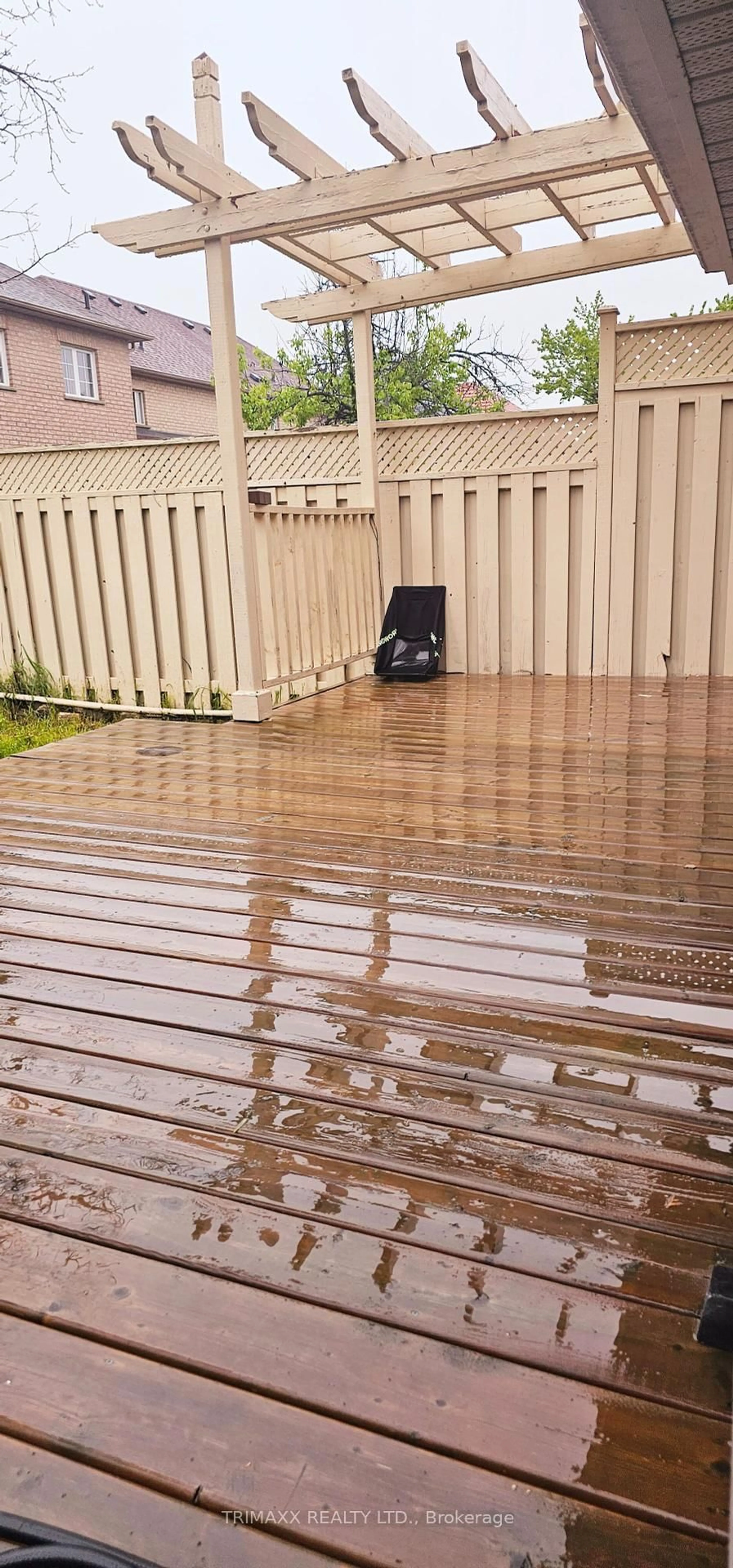 Patio, street for 19 Clover Bloom Rd, Brampton Ontario L6R 1R8