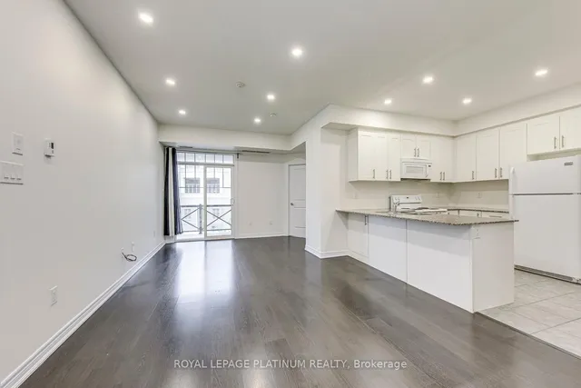 Additional property image - 2339 Sawgrass Dr Unit 309