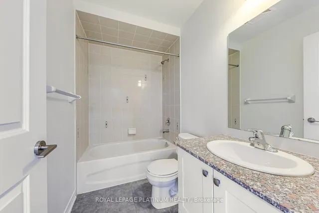 Additional property image - 2339 Sawgrass Dr Unit 309