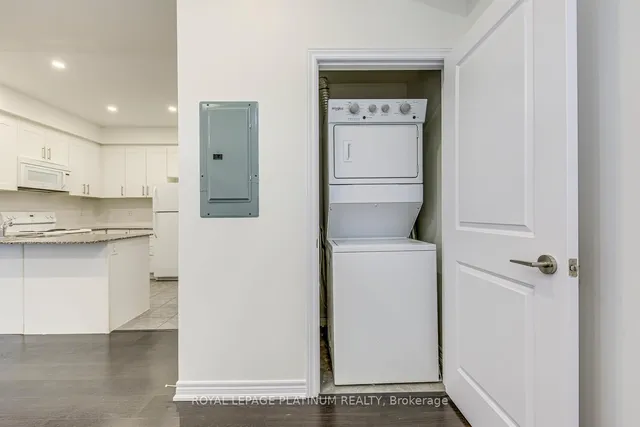 Additional property image - 2339 Sawgrass Dr Unit 309
