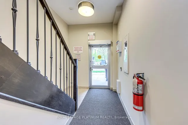 Additional property image - 2339 Sawgrass Dr Unit 309