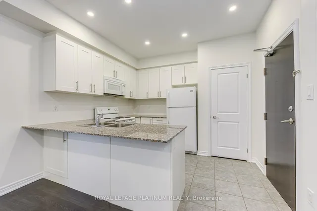 Additional property image - 2339 Sawgrass Dr Unit 309