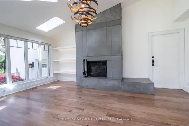 Additional property image - 3045 Lakeshore Rd