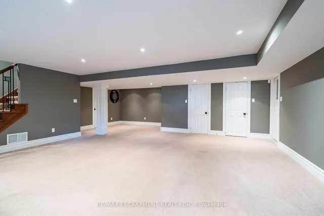 Additional property image - 3045 Lakeshore Rd