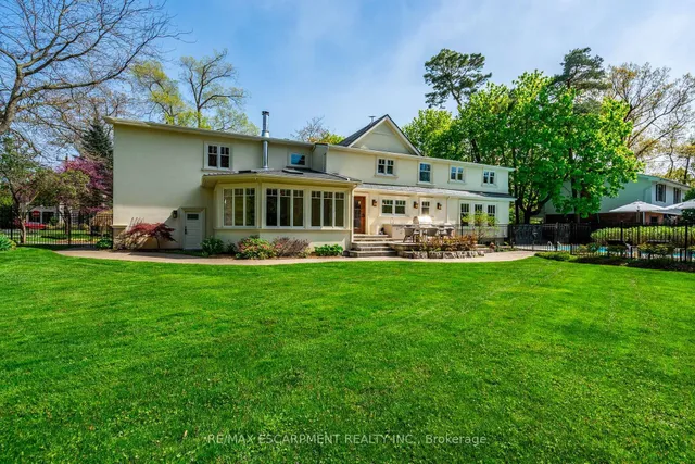 Additional property image - 3045 Lakeshore Rd
