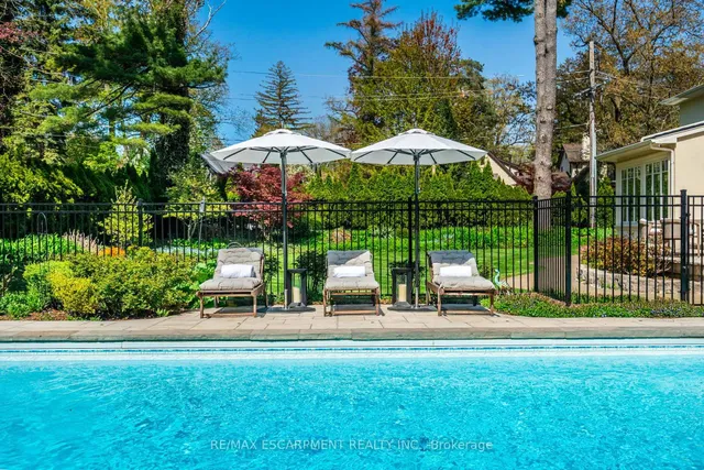 Additional property image - 3045 Lakeshore Rd