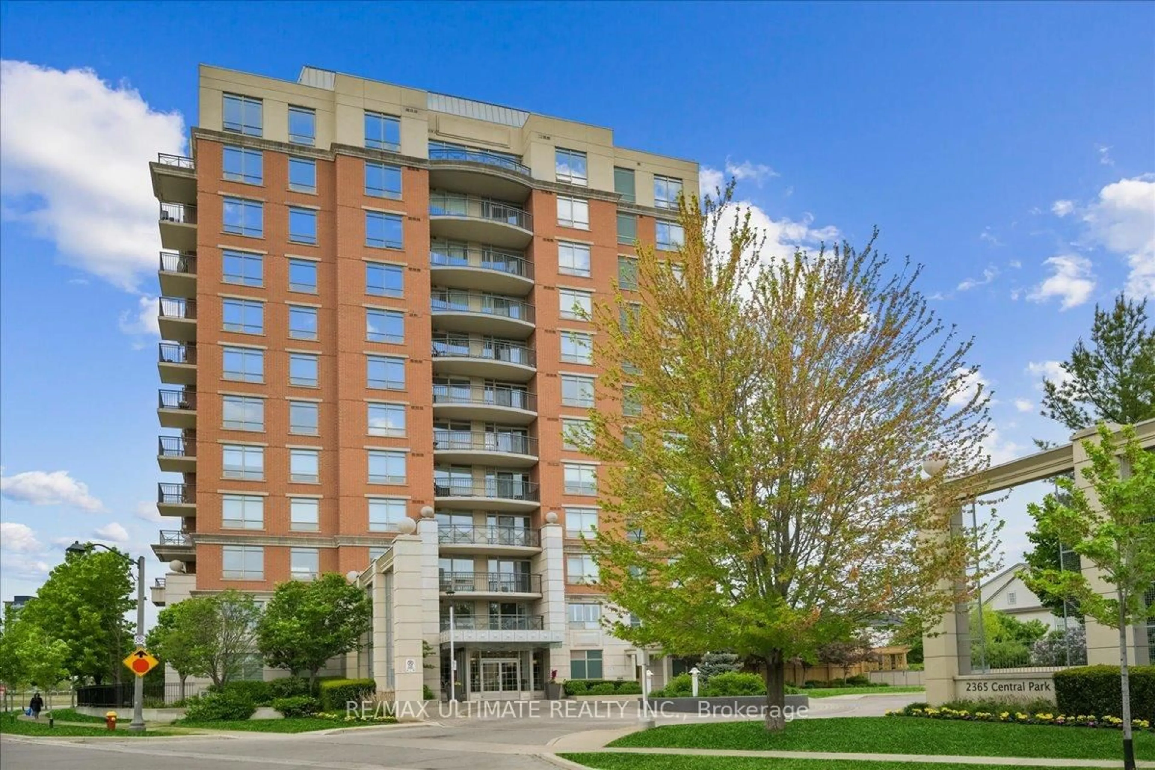 Unknown for 2365 Central Park Dr #310, Oakville Ontario L6H 0C7
