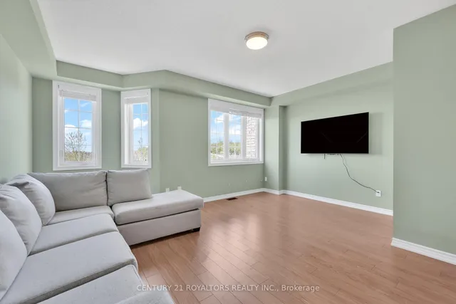 Additional property image - 34 Miami Grve