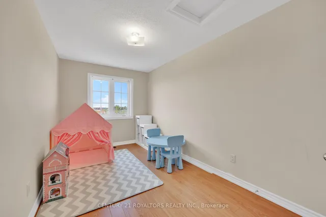 Additional property image - 34 Miami Grve