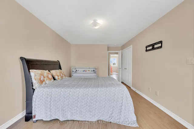 Additional property image - 34 Miami Grve
