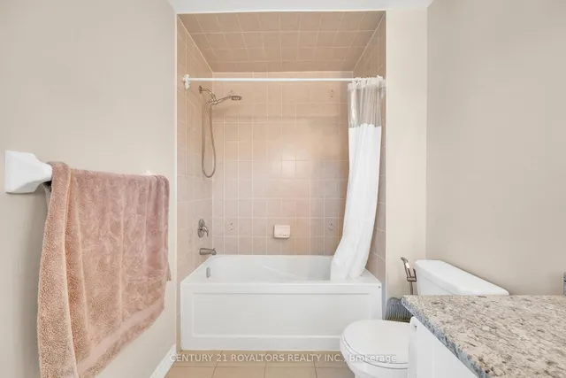 Additional property image - 34 Miami Grve