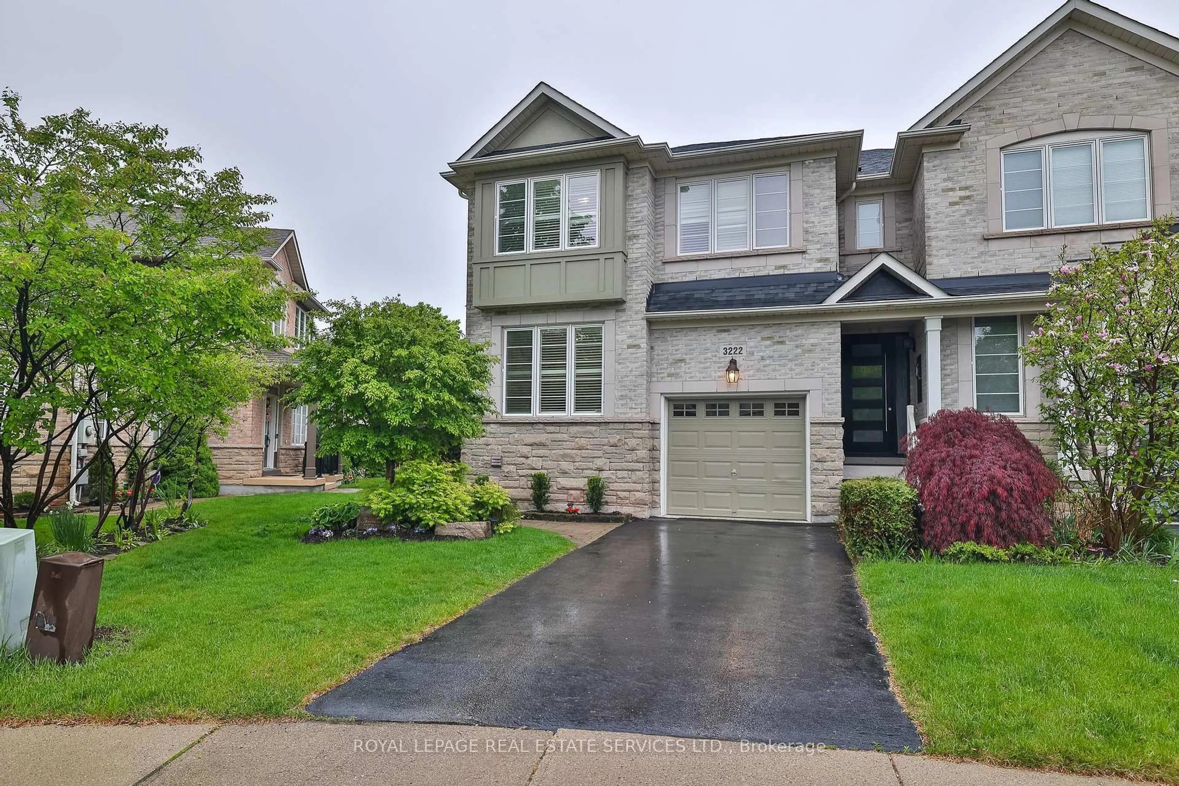 Unknown for 3222 Epworth Cres, Oakville Ontario L6M 0B3