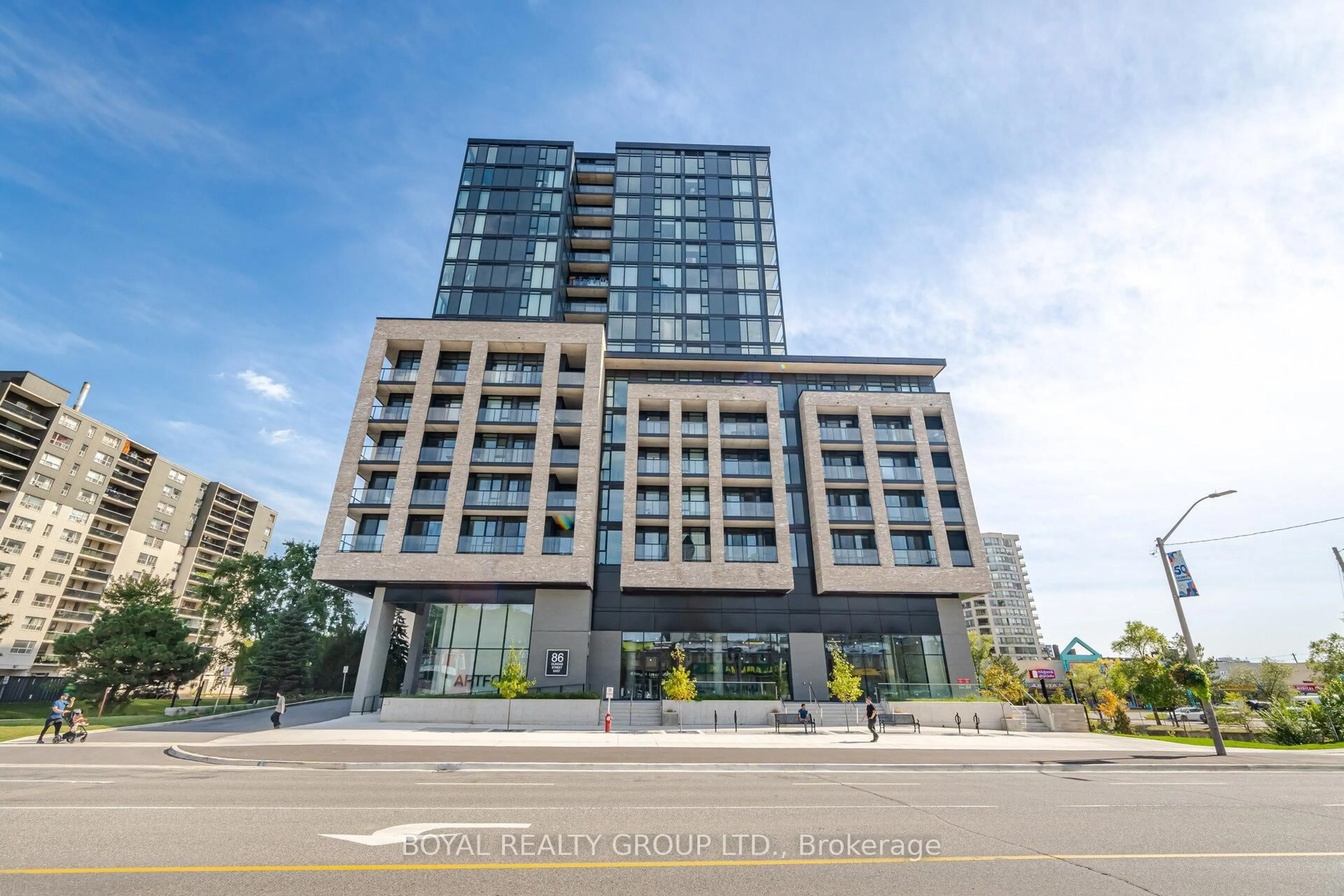 Unknown for 86 Dundas St #318, Mississauga Ontario L5A 0B1
