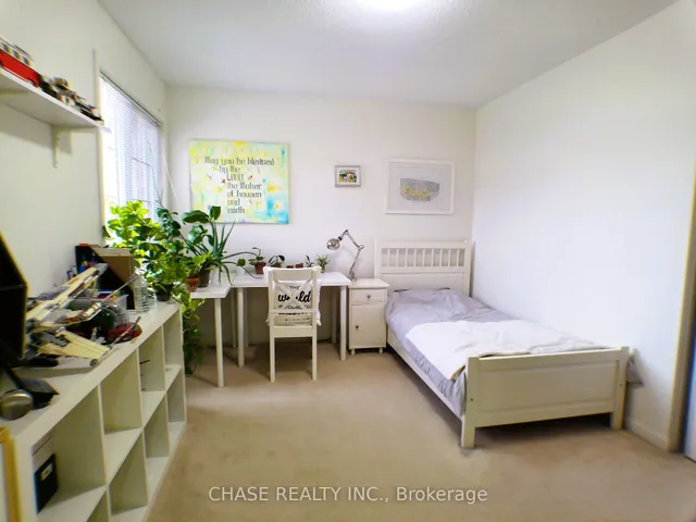 Additional property image - 926 Stearn Pl