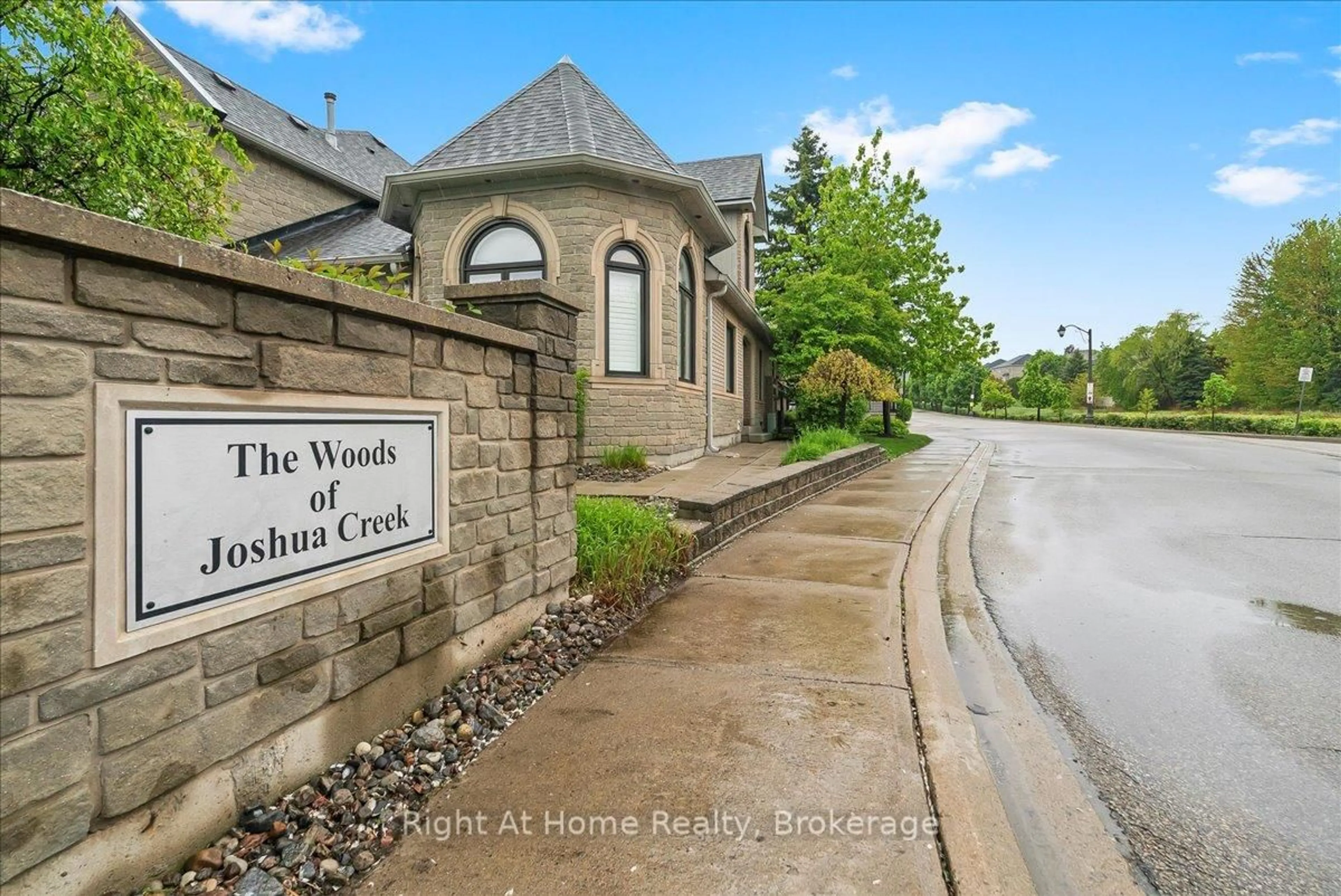 Home with brick exterior material, street for 2250 Rockingham Dr #42, Oakville Ontario L6H 6J3