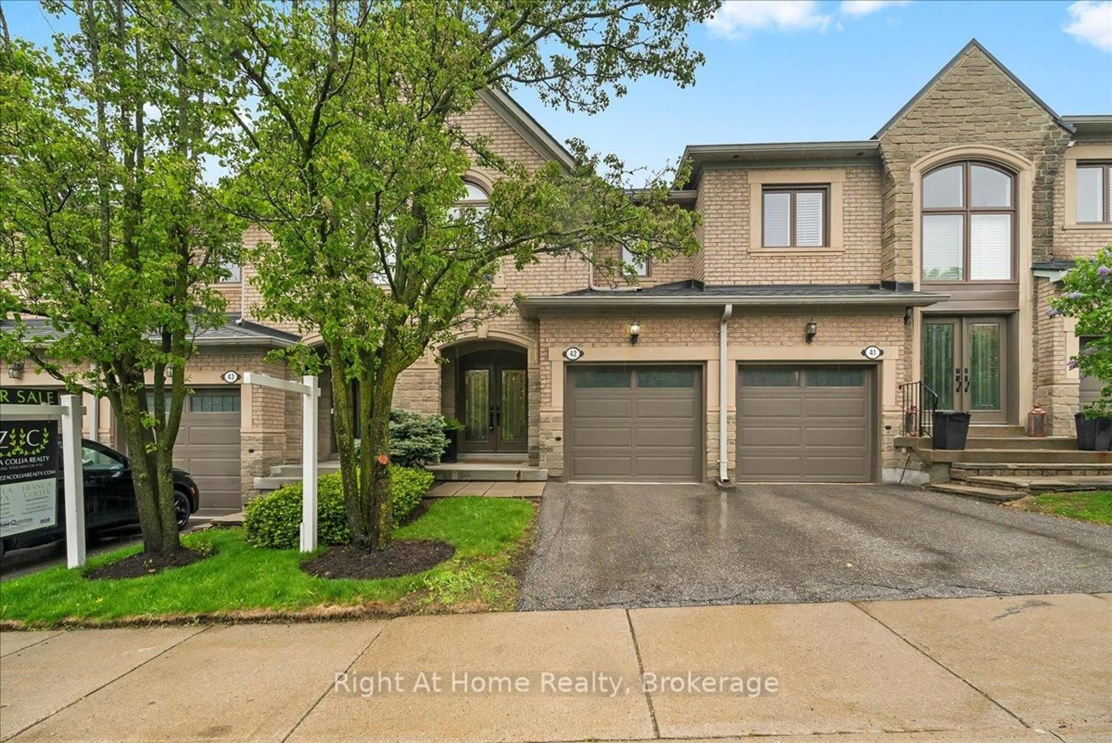 Home with brick exterior material, street for 2250 Rockingham Dr #42, Oakville Ontario L6H 6J3