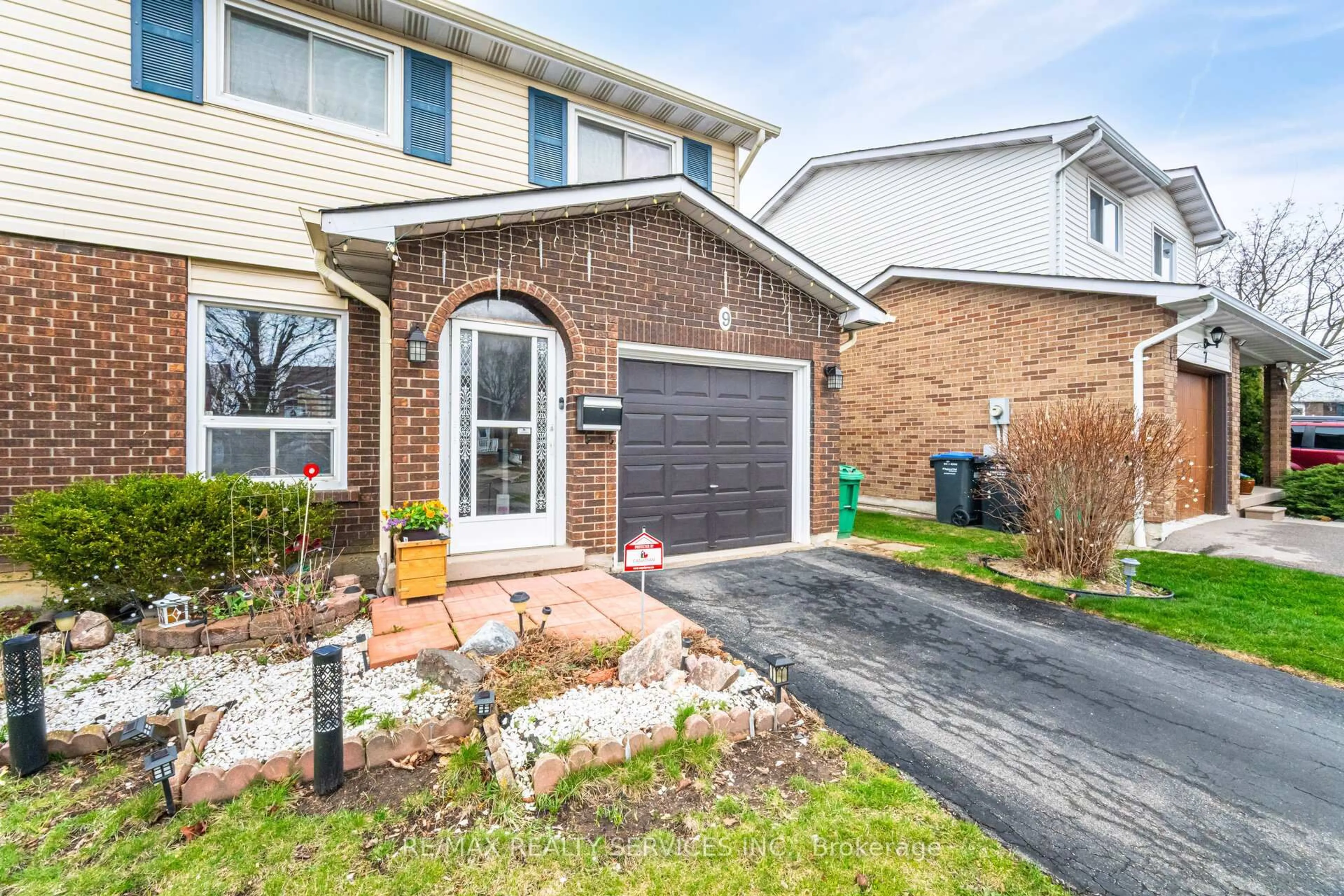 Home with brick exterior material, street for 9 Pluto Dr, Brampton Ontario L6V 3V2