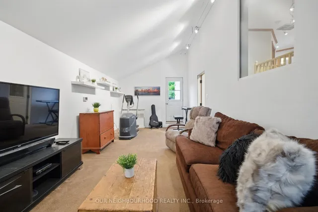 Additional property image - 6 Enfield Ave