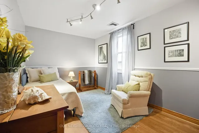 Additional property image - 6 Enfield Ave
