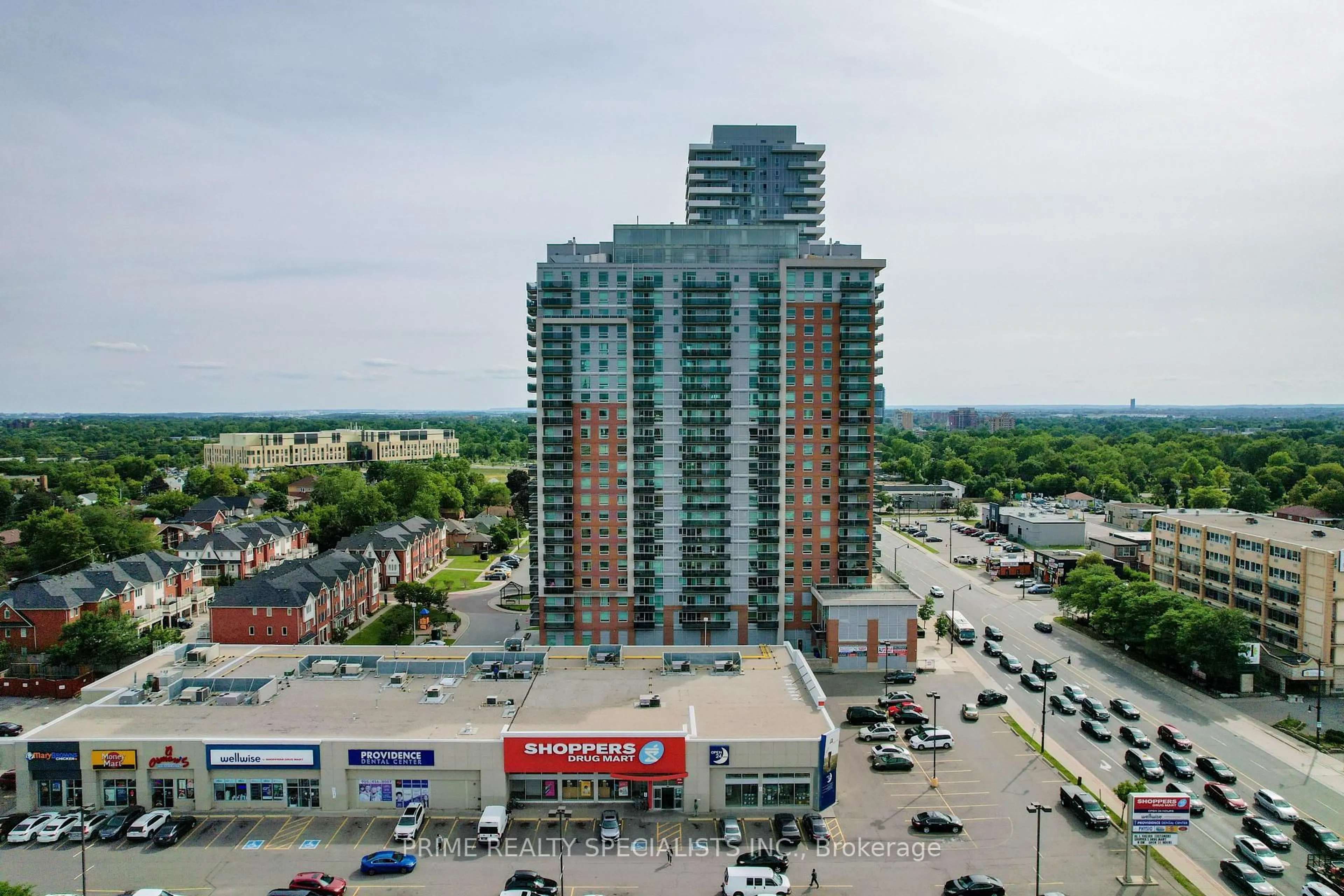 A pic from outside/outdoor area/front of a property/back of a property/a pic from drone, city buildings view from balcony for 215 queen St #2006, Brampton Ontario L6Y 1M6