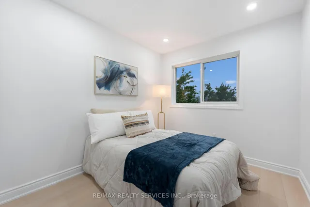 Additional property image - 80 Acorn Pl Unit 28