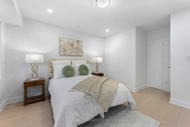 Additional property image - 80 Acorn Pl Unit 28