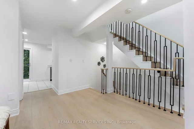 Additional property image - 80 Acorn Pl Unit 28