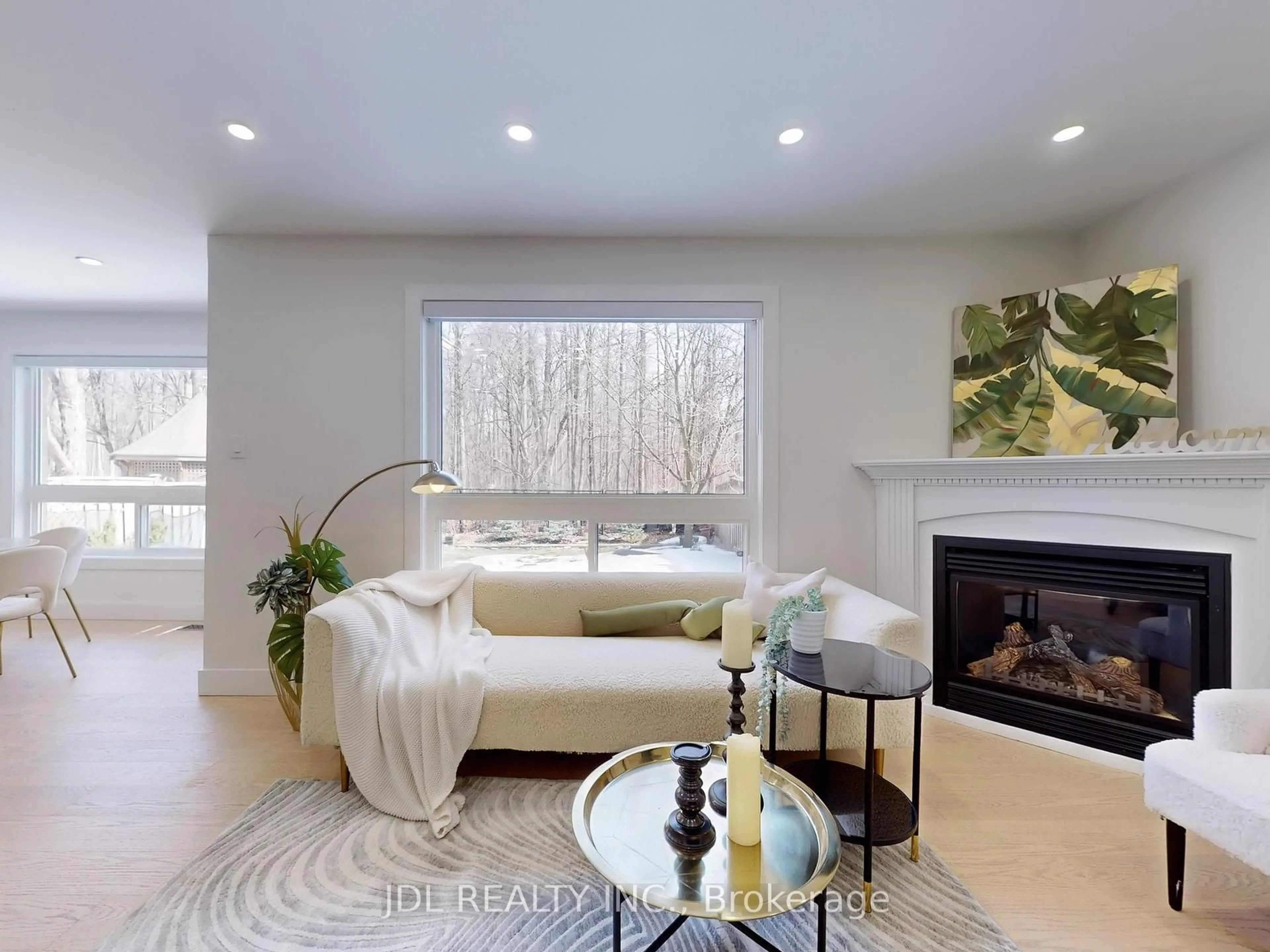 Living room with furniture, unknown for 1043 Freeman Tr, Milton Ontario L9T 5T3