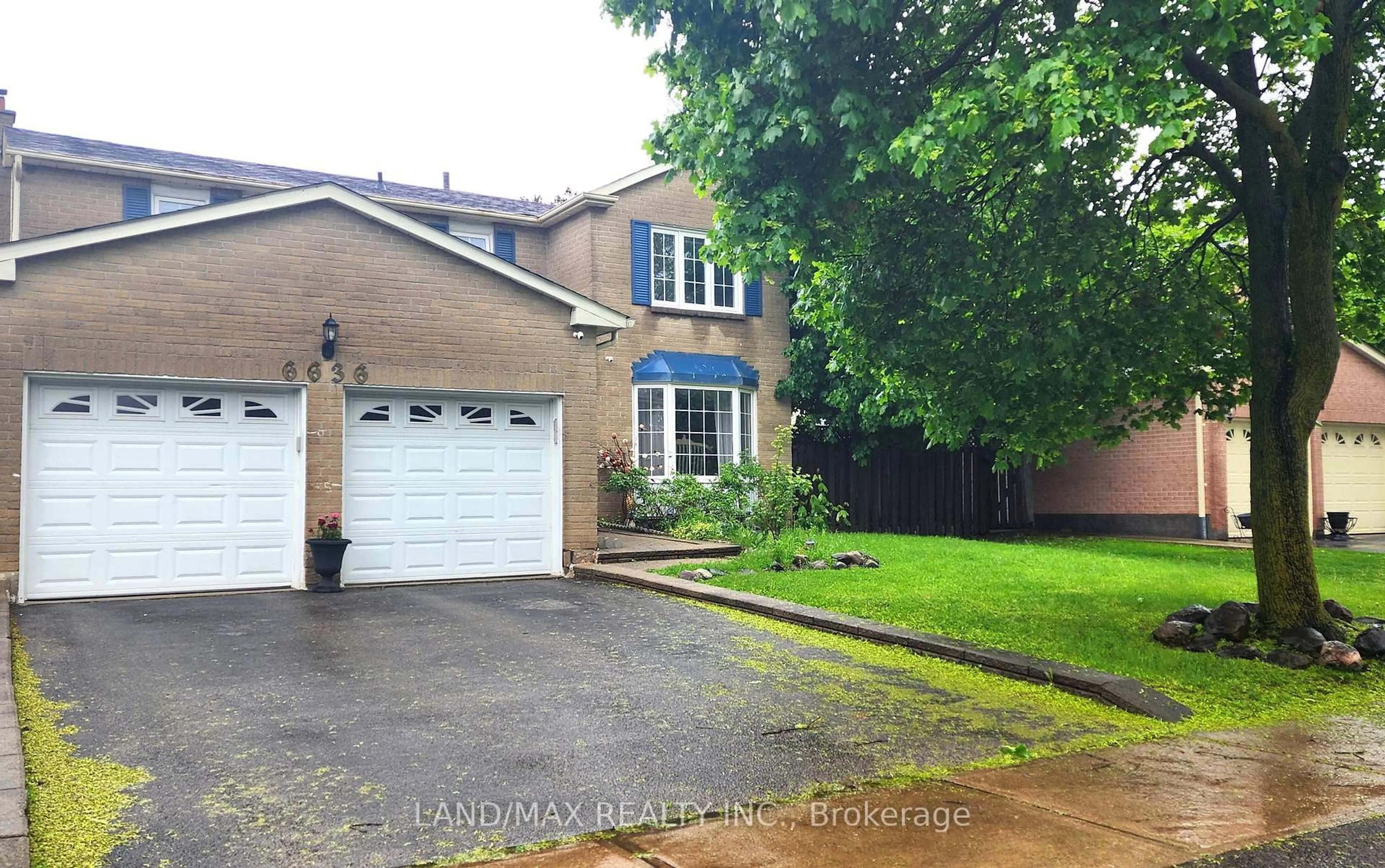 Home with brick exterior material, street for 6636 Edenwood Dr, Mississauga Ontario L5N 3J9