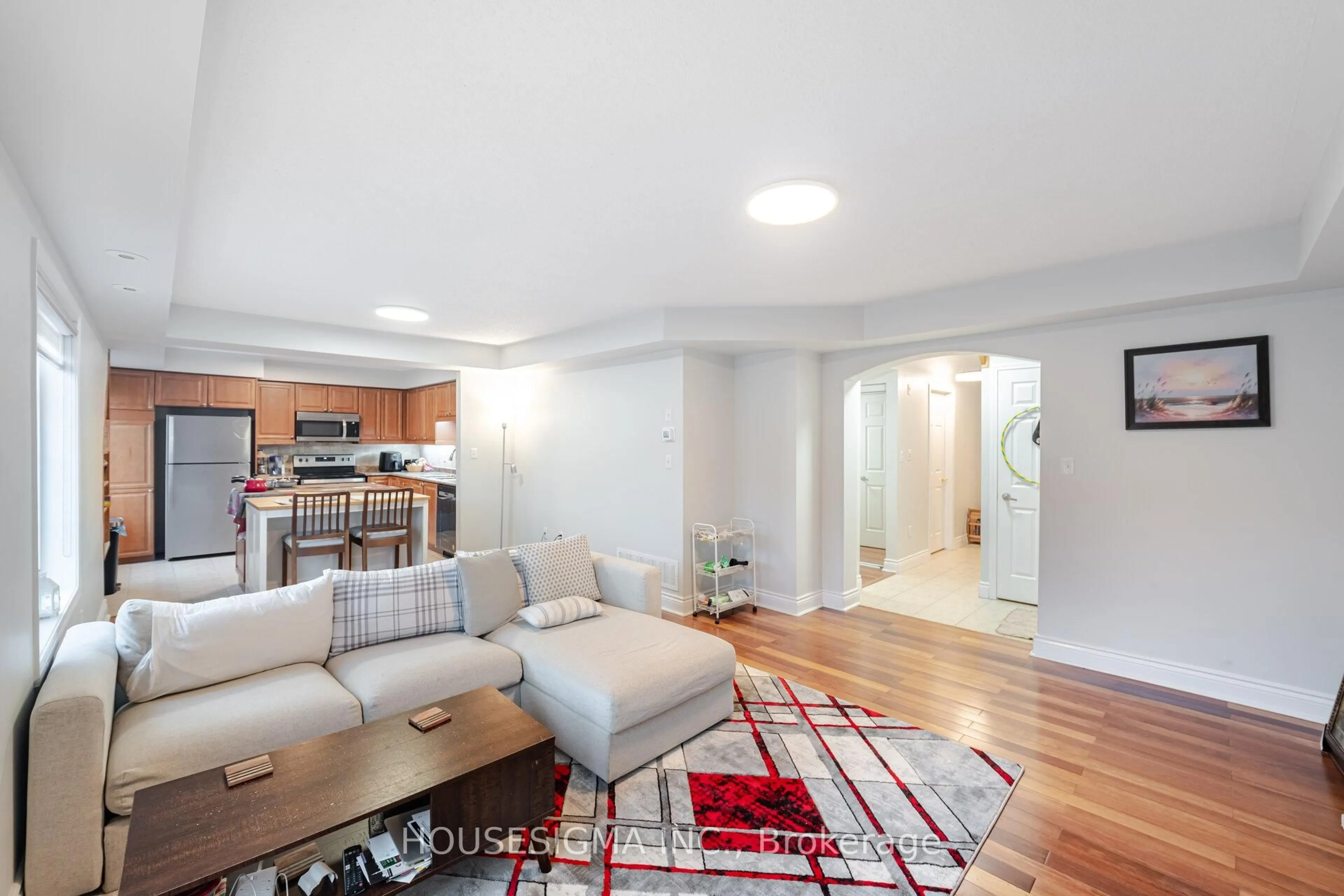 Living room with furniture, unknown for 760 Neighbourhood Circ #3, Mississauga Ontario L5B 0B6