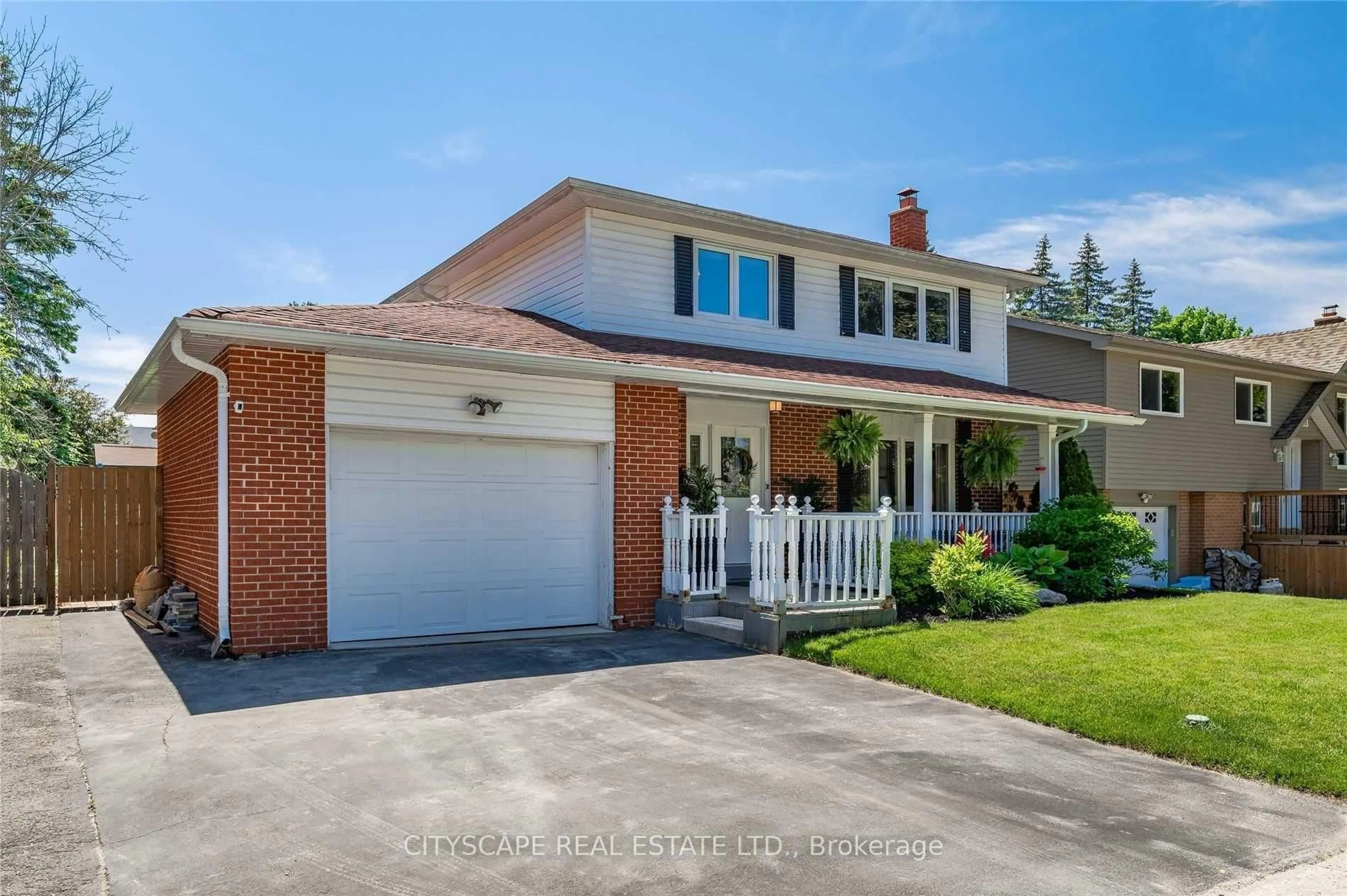Home with brick exterior material, street for 8 Avonmore Cres, Orangeville Ontario L9W 3C3