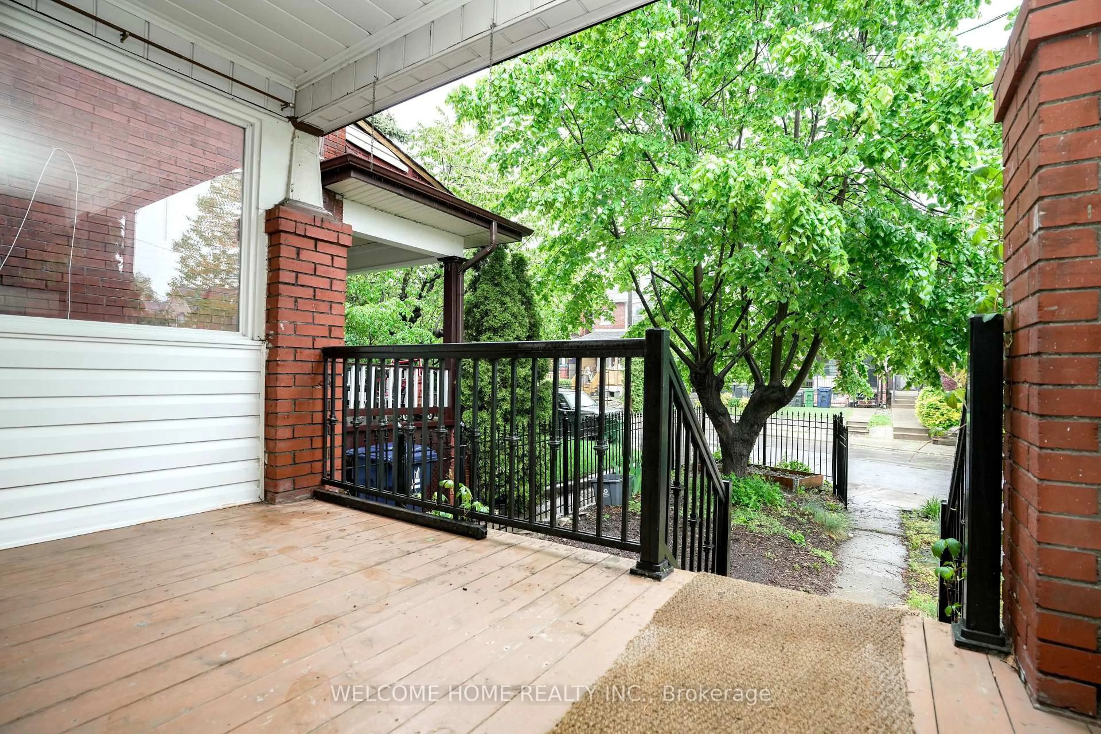 Patio, street for 57A Melville Ave, Toronto Ontario M6G 1Y3