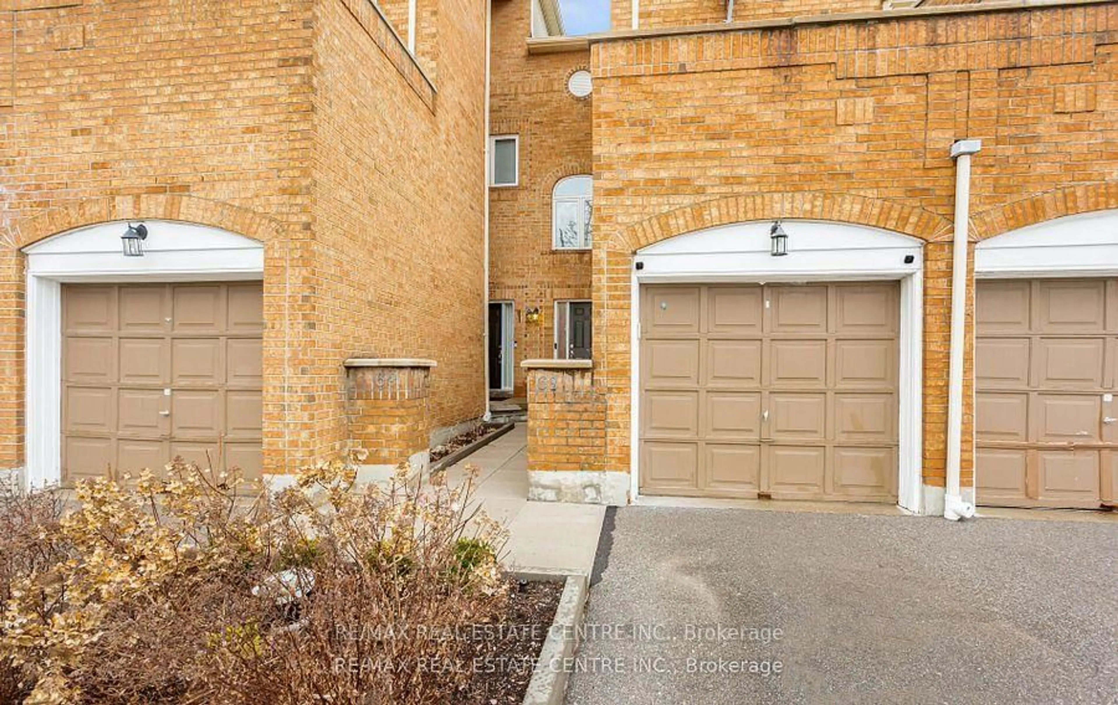 Unknown for 45 Bristol Rd #68, Mississauga Ontario L4Z 3P5