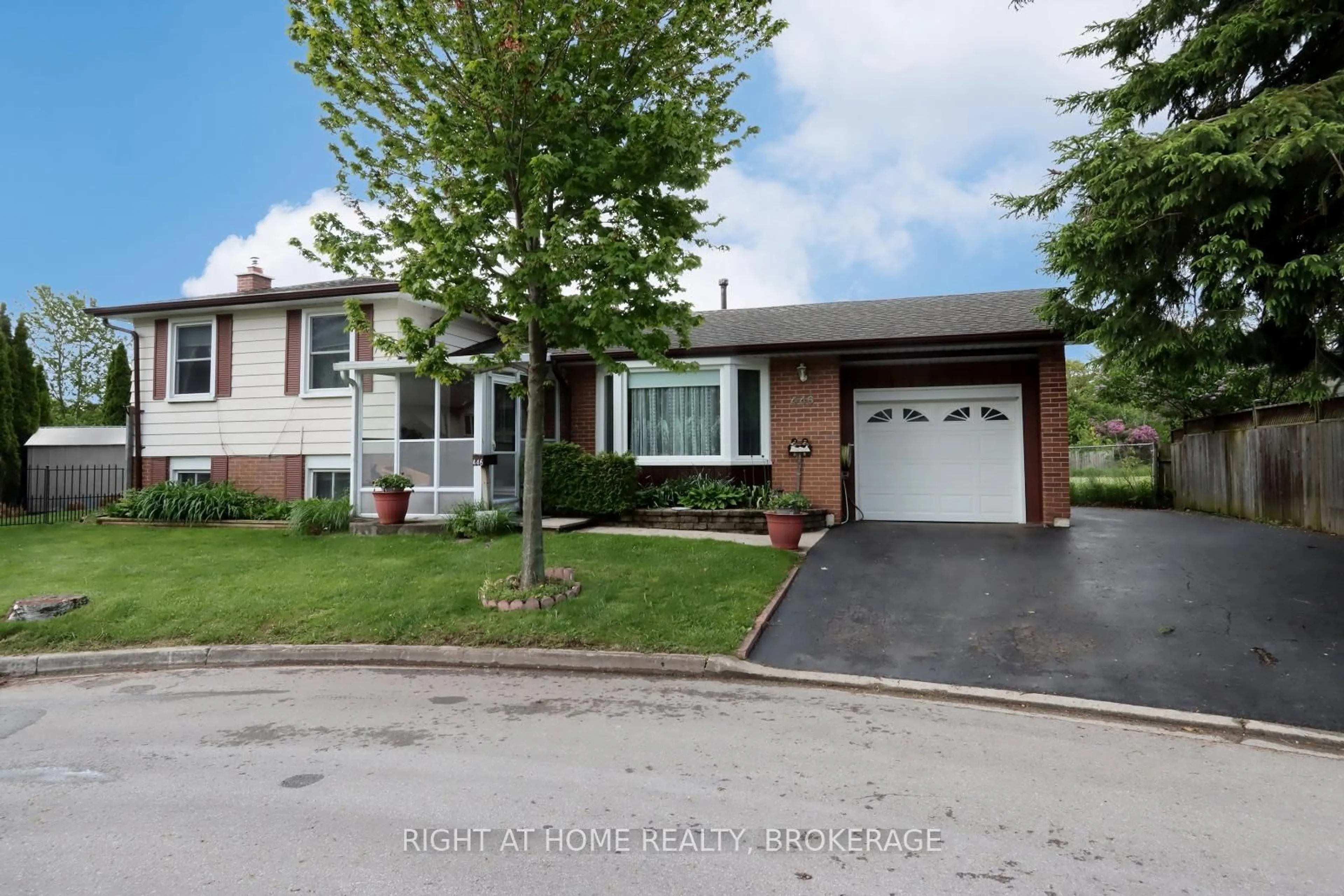 Home with brick exterior material, street for 446 Bower Crt, Burlington Ontario L7L 5E6