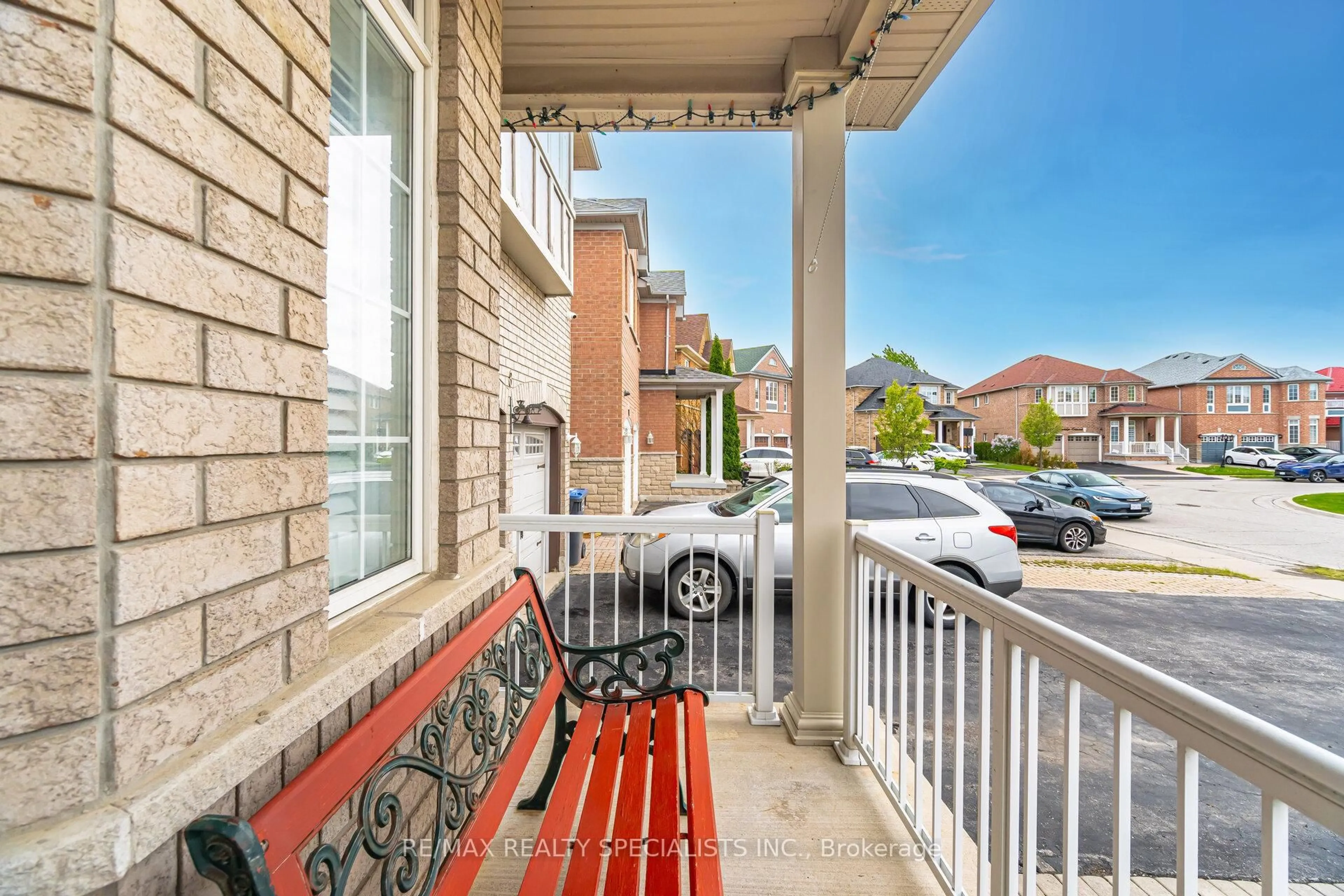 Balcony in the apartment, street for 8 Goreridge Cres, Brampton Ontario L6P 1P2