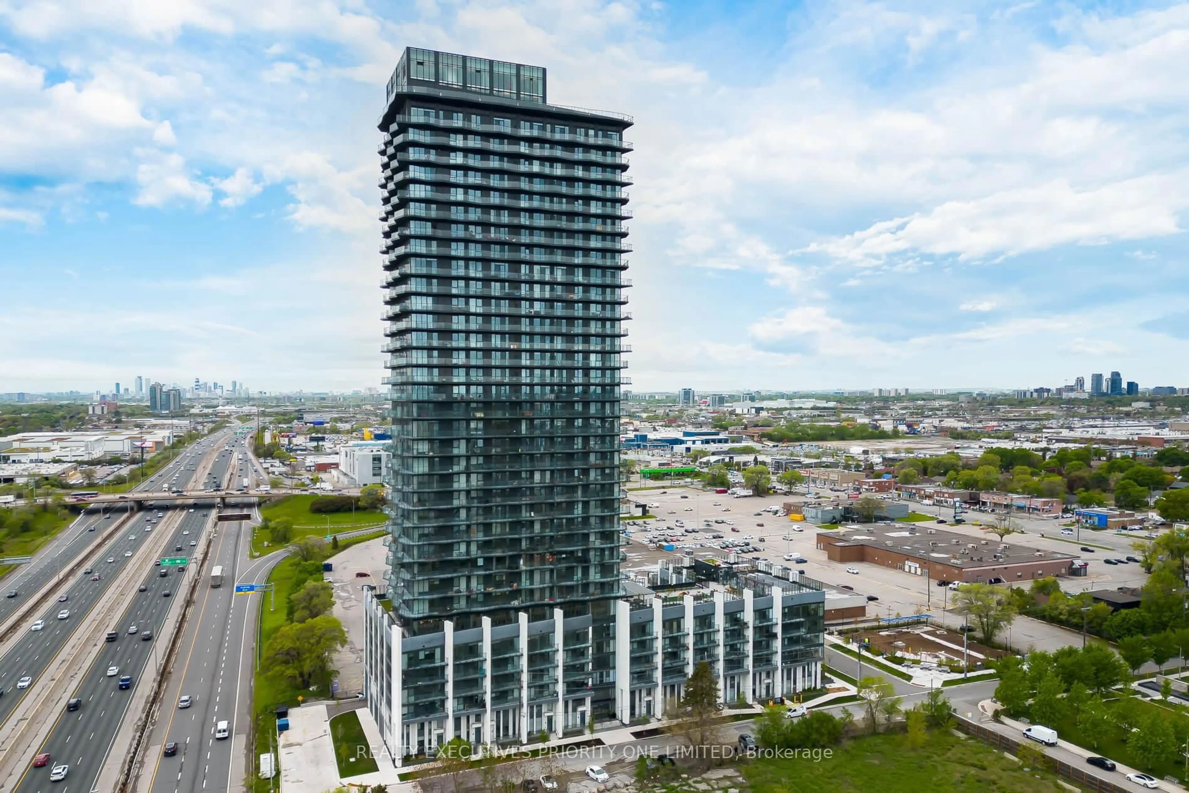 A pic from outside/outdoor area/front of a property/back of a property/a pic from drone, city buildings view from balcony for 36 Zorra St #405, Toronto Ontario M8Z 0G5