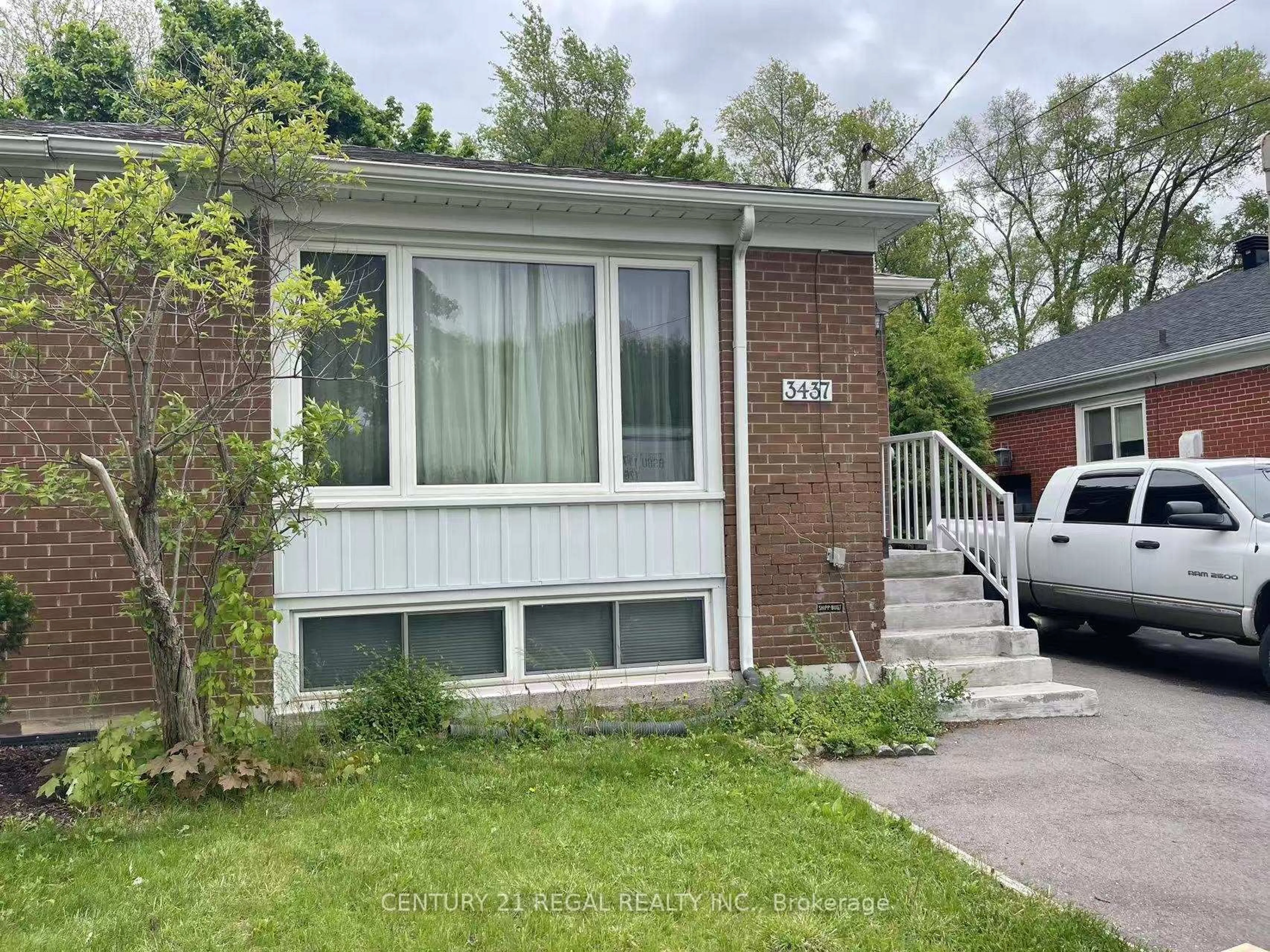 Unknown for 3437 Ashcroft Cres, Mississauga Ontario L5C 2E6
