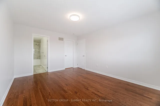 Additional property image - 642 Laking Terr