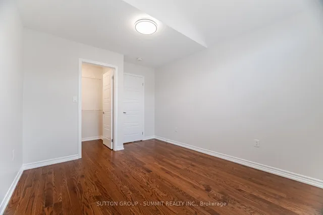 Additional property image - 642 Laking Terr