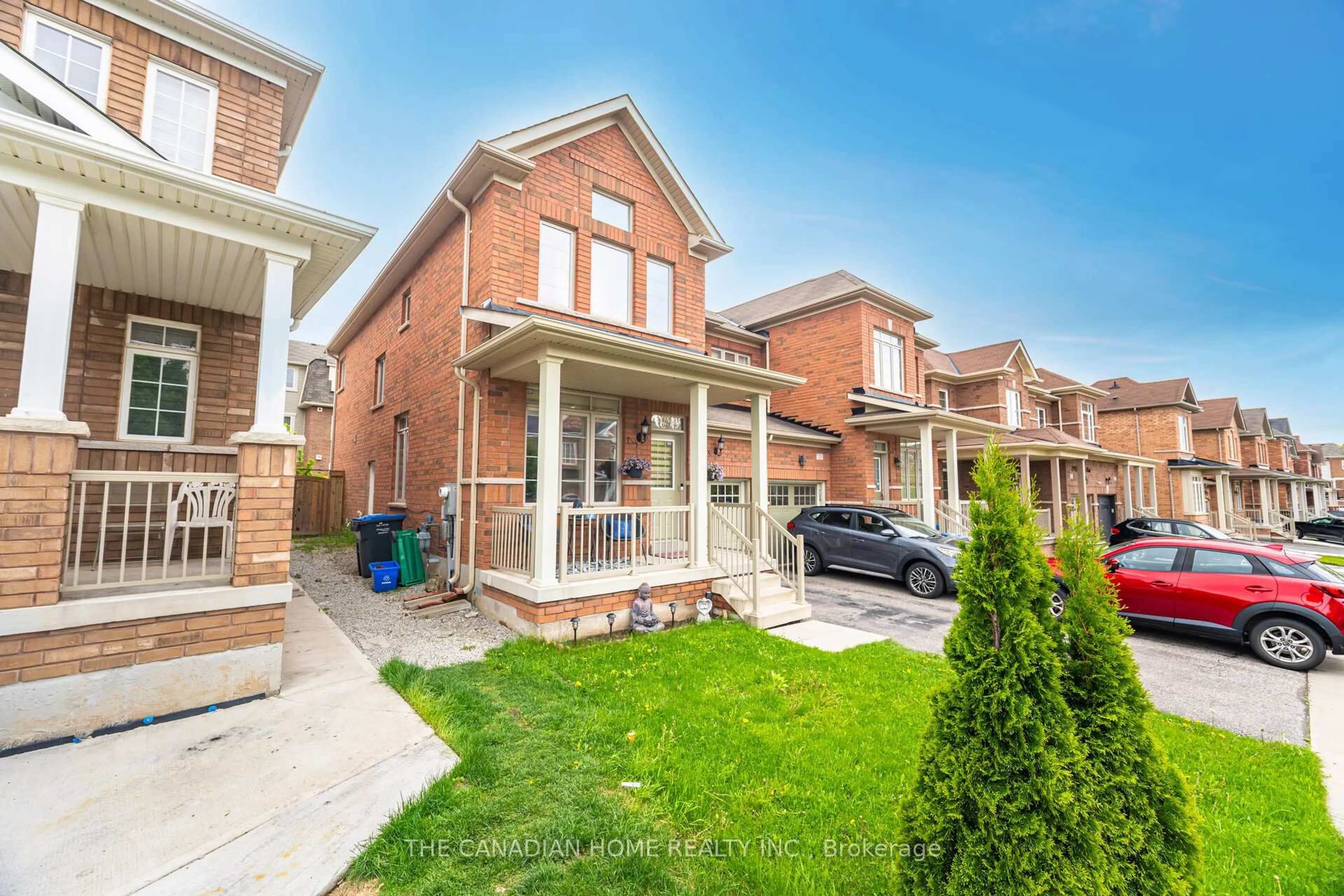 Home with brick exterior material, street for 25 Baby Pointe Tr, Brampton Ontario L7A 0W3